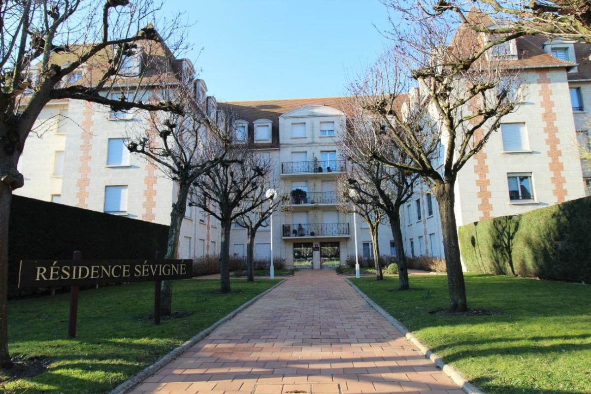 Cadre Exceptionnel: Duplex Classe 4**** Tennis, Piscine, Parking, Linge Inclus, Wifi, Materiel Bebe, Proximite Centre Довил Екстериор снимка